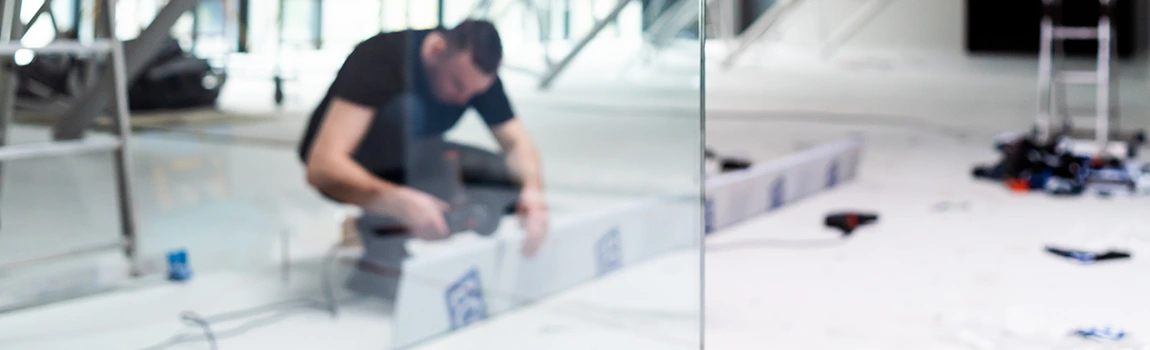 Emergency Commercial Glass Repair in East Lake-Orient Park, FL