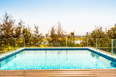 Cost of Glass Pool Fence Repair in East Lake-Orient Park, FL